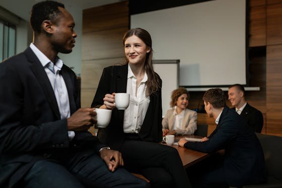 Snapshot of a coffee break during a team meeting.